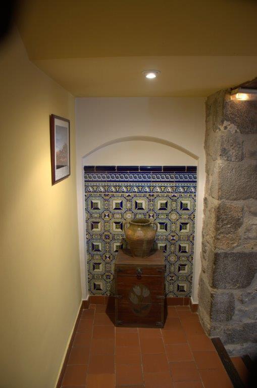 Hostal De La Rovira Ош Экстерьер фото