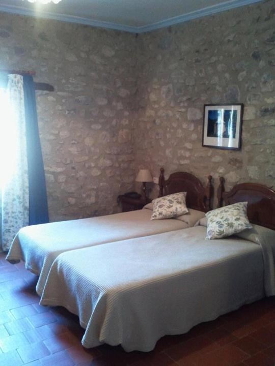 Hostal De La Rovira Ош Номер фото